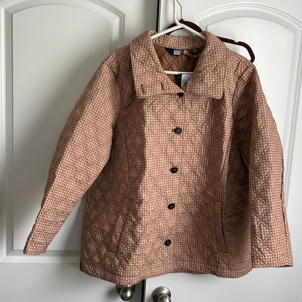 New With Tags Lands End quilted barn coat